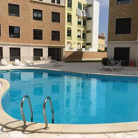 Meg N John's Getaway Place | 2 Bedroom W/ Pool Near The Beach Apartment
